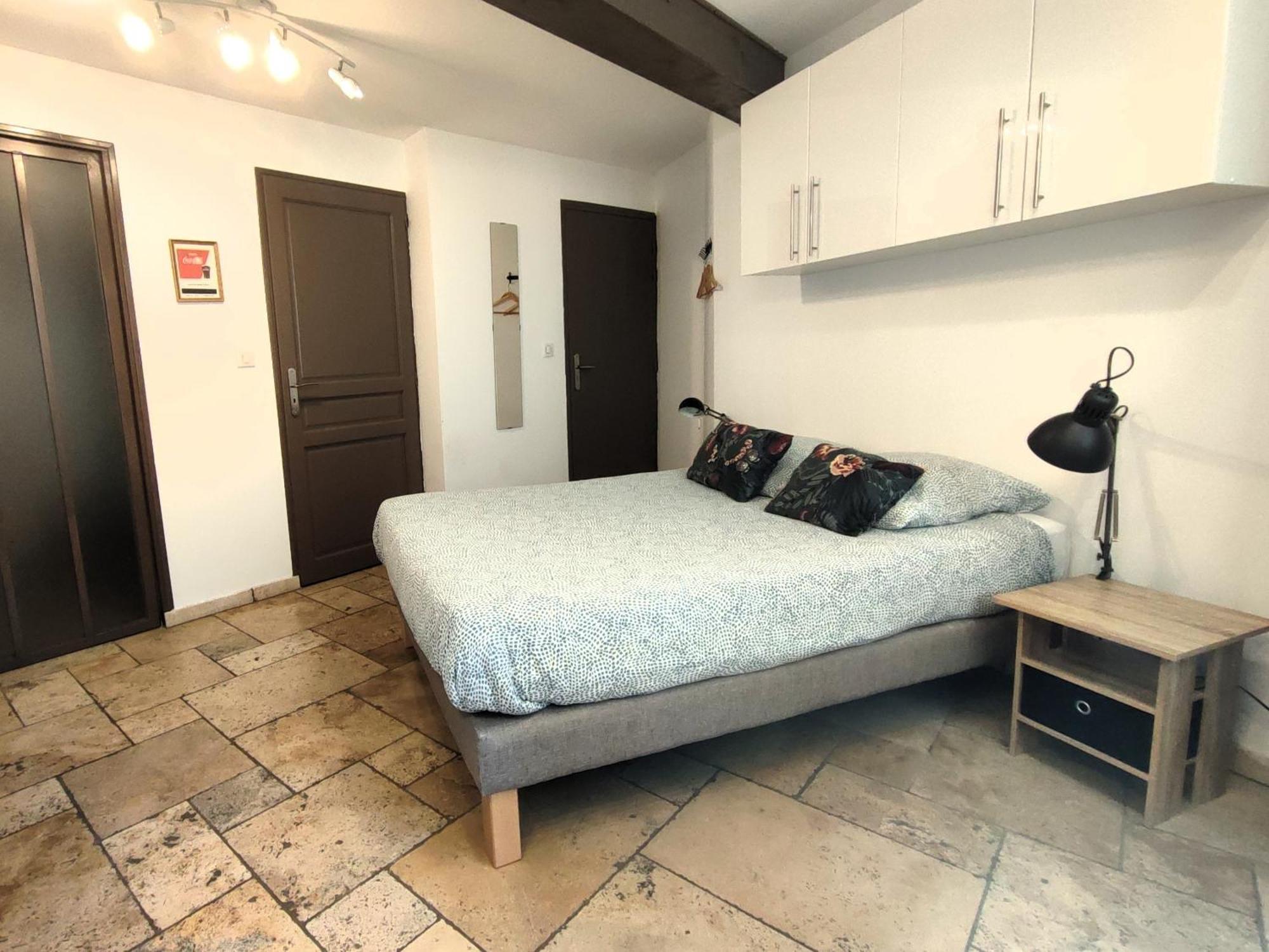 Le Travertin Appartement *